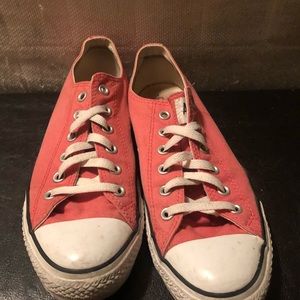 Converse pink size 10